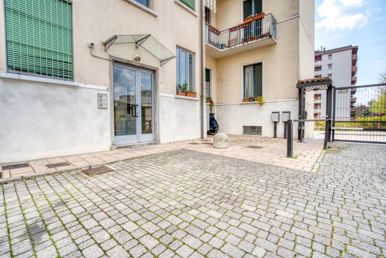 Caseospitali - Casa Galileo, Nuovo Bilocale Vicino Al Policlinico モンツァ エクステリア 写真